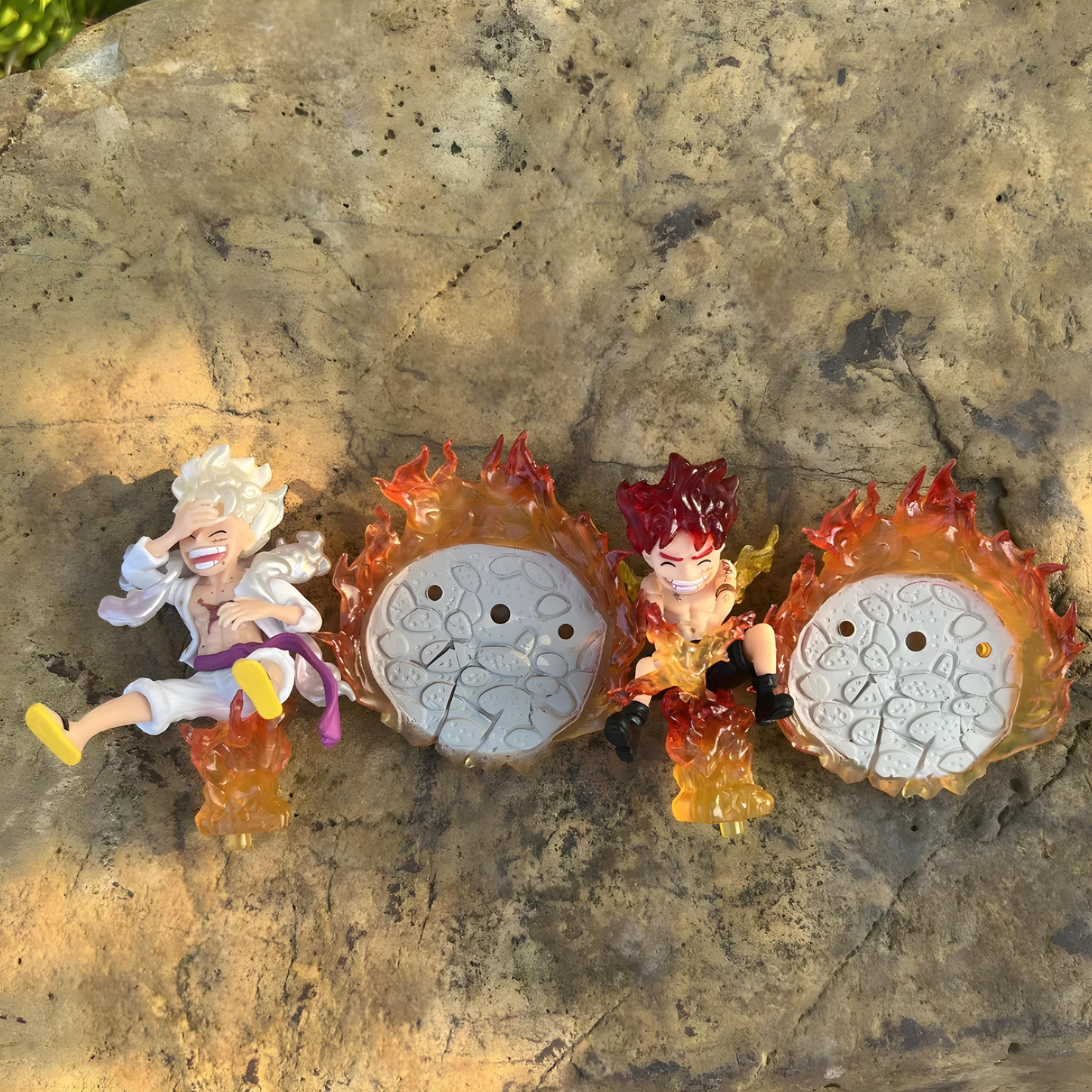 ONP003 - Luffy Gear 5 Action Figure da 10cm in PVC