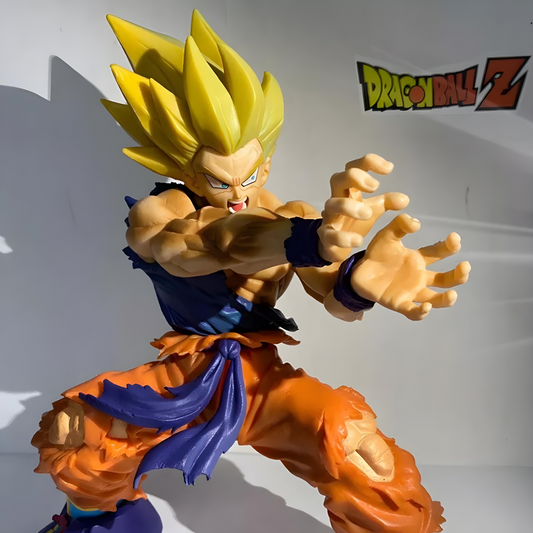 DRB014 -  Son Goku Super Saiyan Kamehameha Action Figure da 16cm in PVC