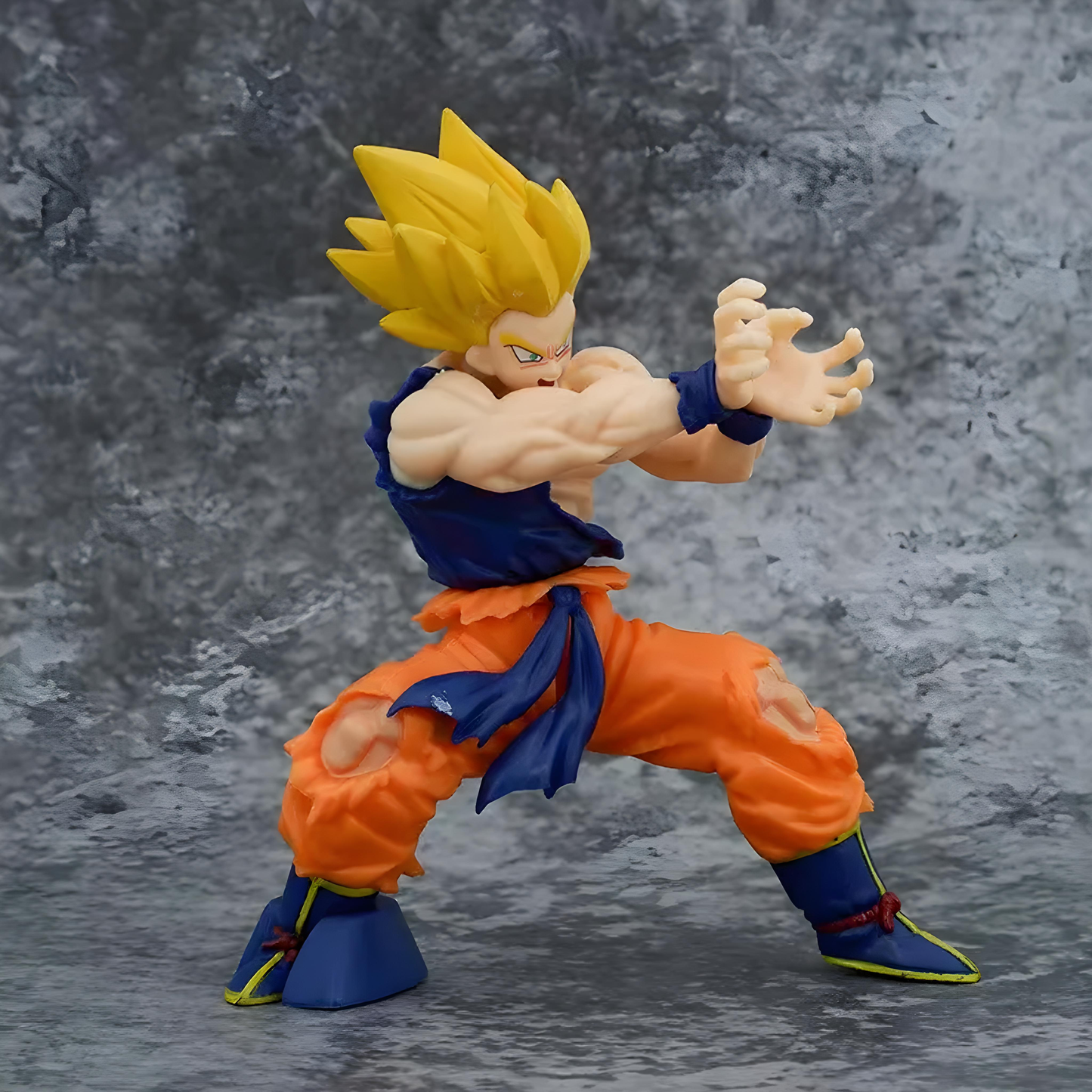 DRB014 -  Son Goku Super Saiyan Kamehameha Action Figure da 16cm in PVC