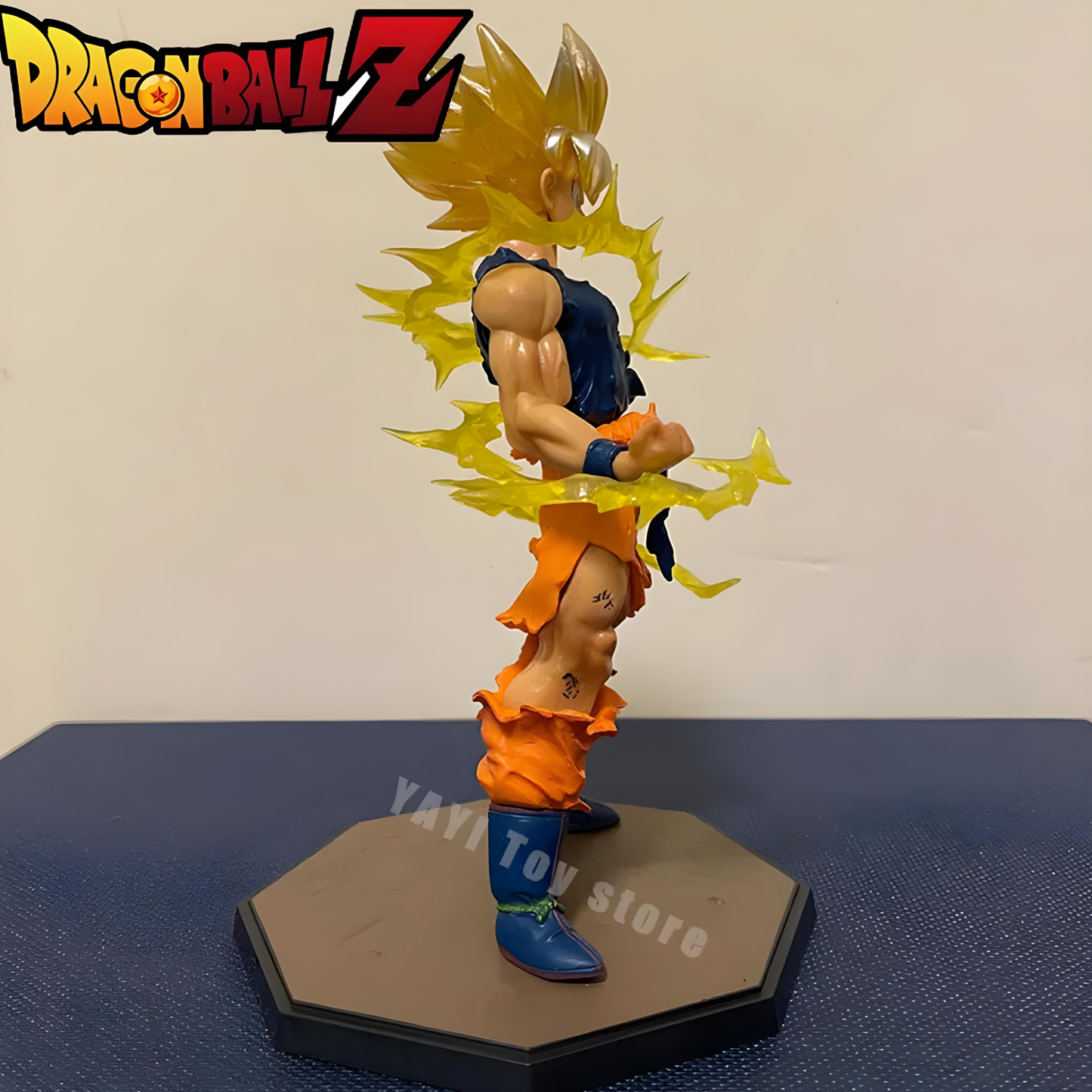 DRB004 - Goku Super Saiyan Action Figure da 16cm in PVC