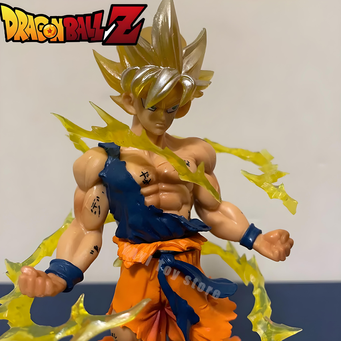 DRB004 - Goku Super Saiyan Action Figure da 16cm in PVC