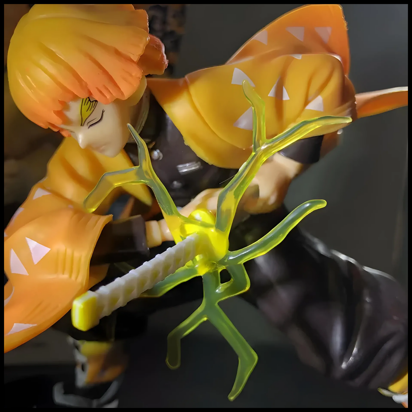DMS008 - Zenitsu Agatsuma Action Figure in PVC