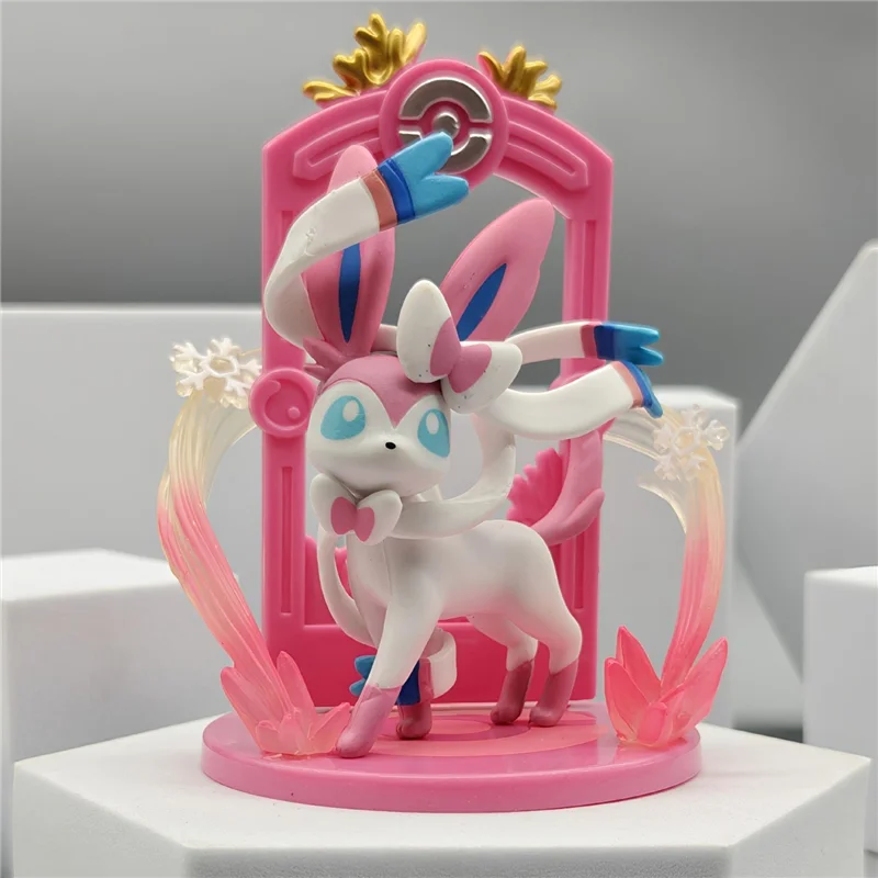 POK003 - Mistery Box di Eevee Vaporeon Jolteon Flareon Espeon Umbreon Leafeon Glaceon Sylveon Action Figure da 8 Cm in ABS