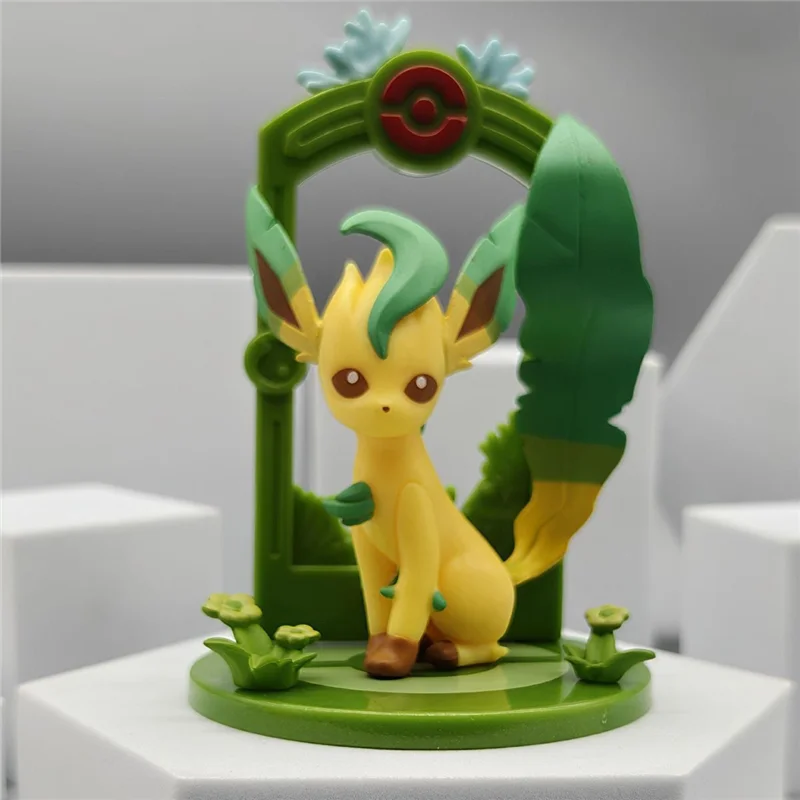 POK003 - Mistery Box di Eevee Vaporeon Jolteon Flareon Espeon Umbreon Leafeon Glaceon Sylveon Action Figure da 8 Cm in ABS