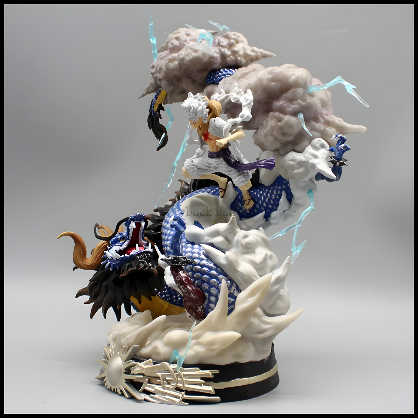 ONP019 - Monkey D. Rufy Gear V vs Kaido Action Figure da 24cm in PVC