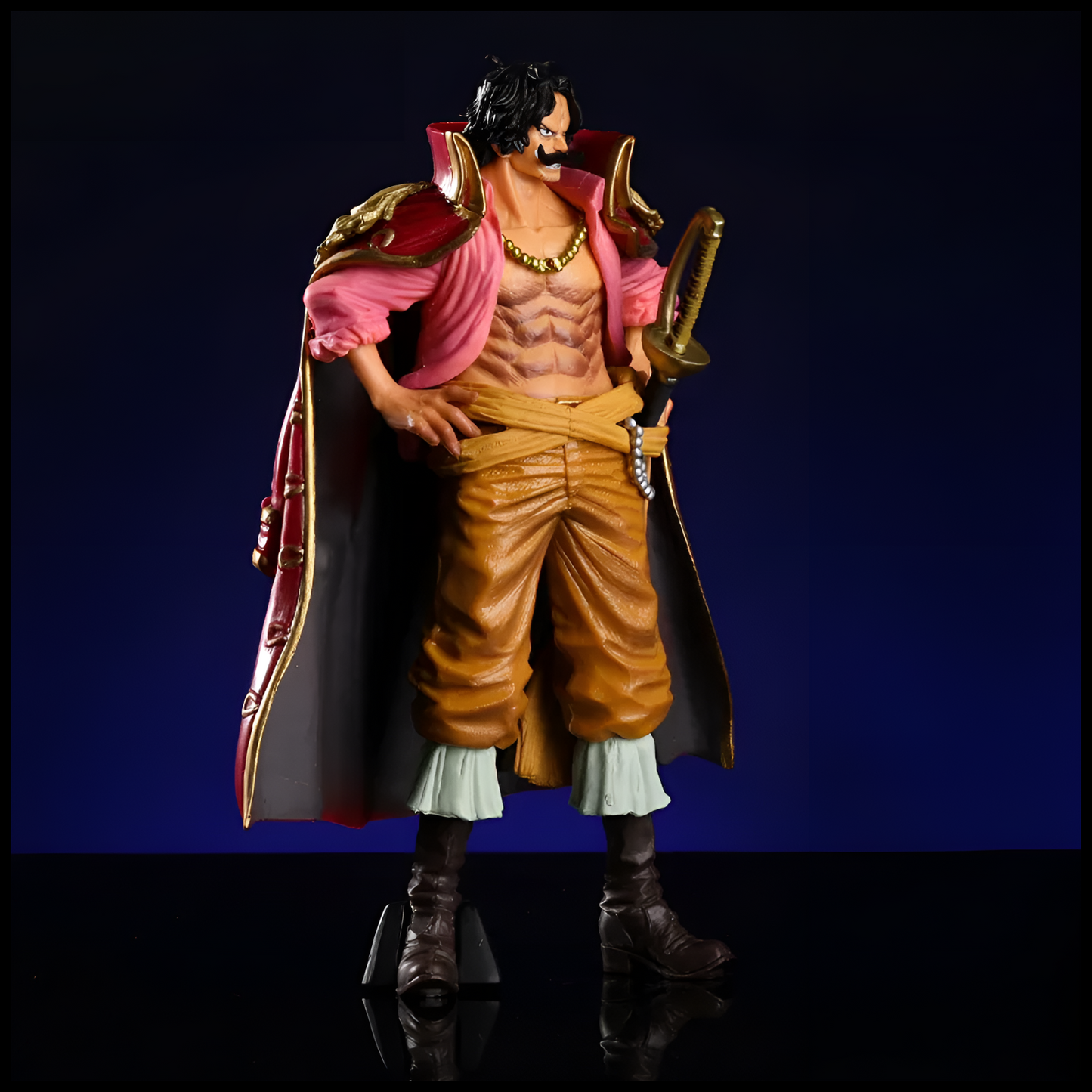 ONP001 - Gol D. Roger Action Figure da 23cm in PVC